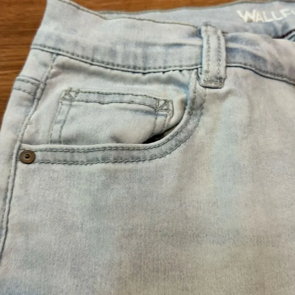 Wallflower High Rise Irresistible Insta Soft Denim Jean Shorts | Junior Size 11